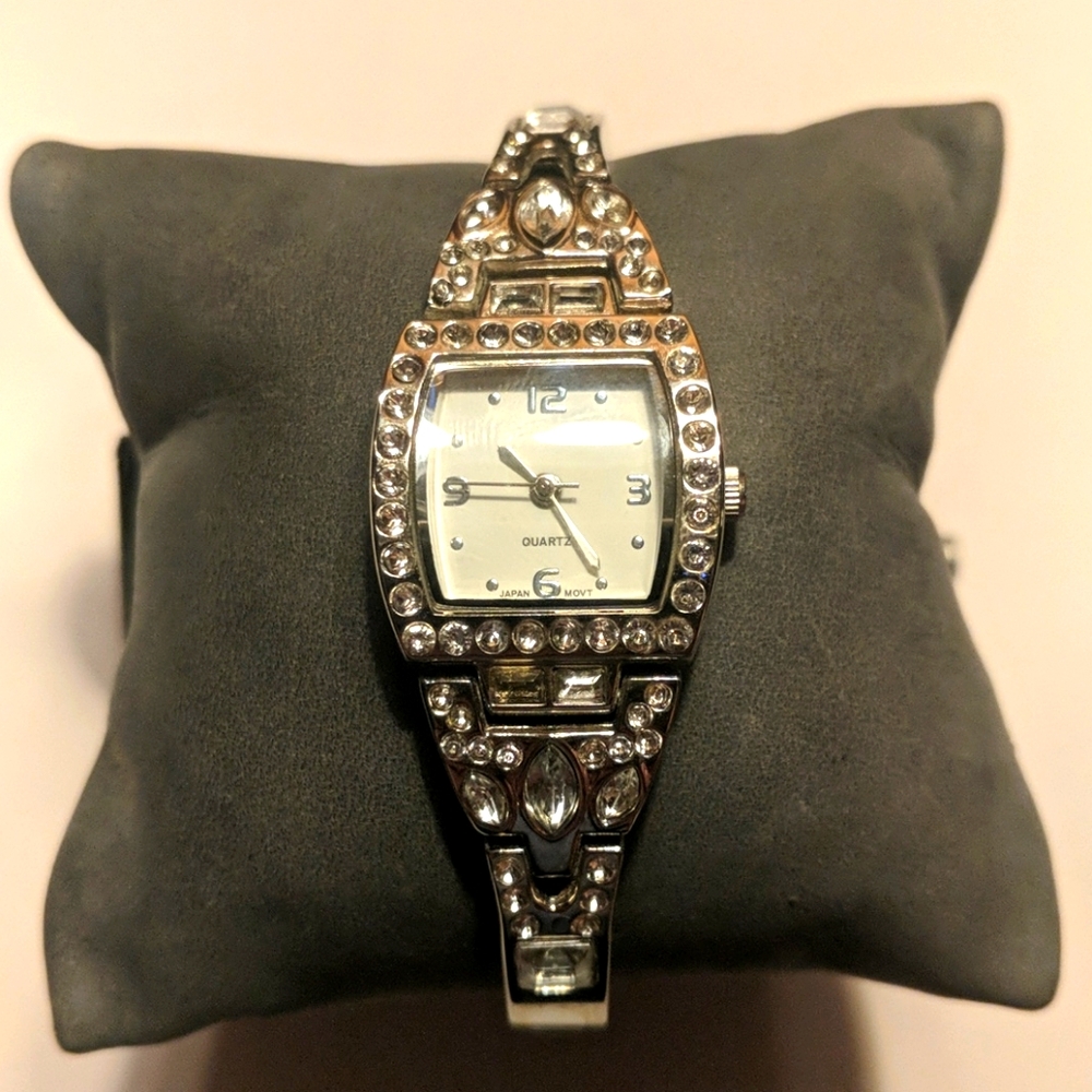 Vintage ladies fasion watch